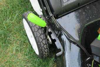 GreenWorks 2502107 2